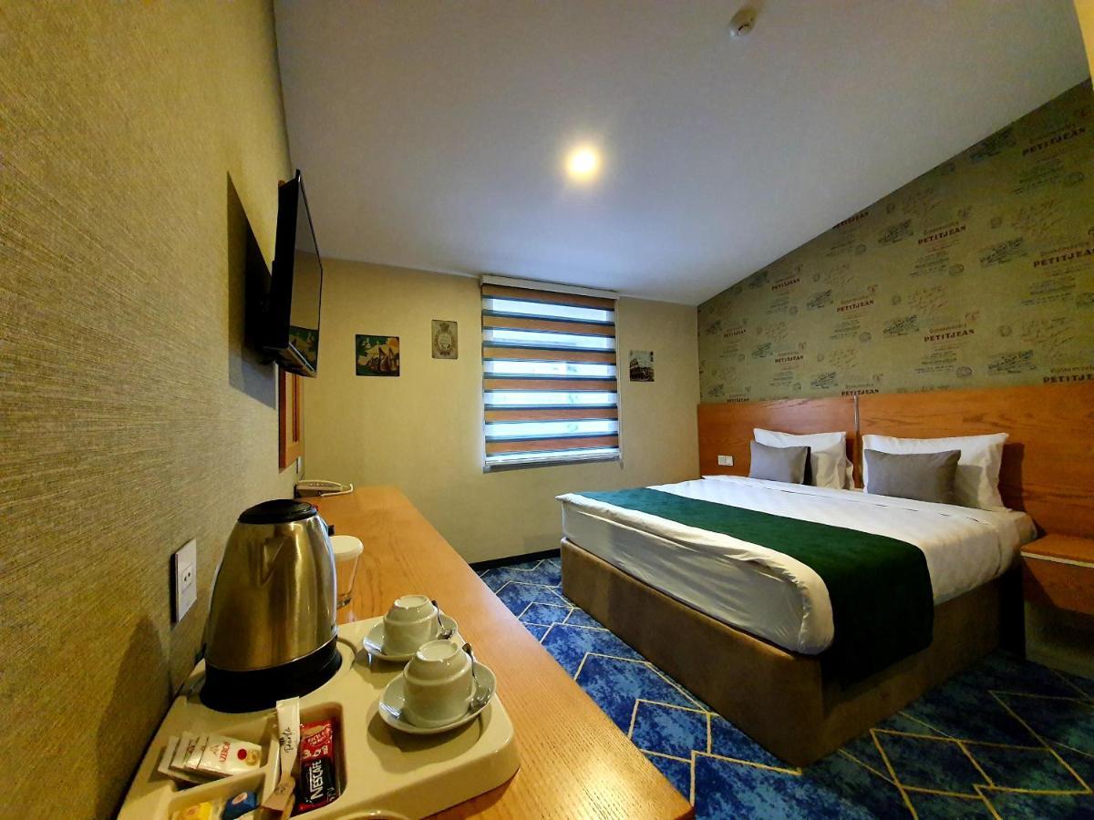 Porto Hotel Baku Kültér fotó